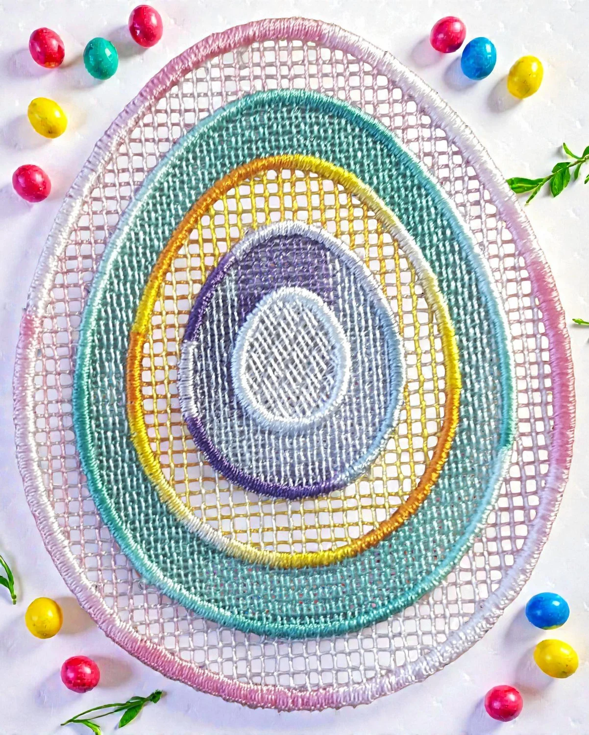 Osterornament Farbenspiel Stickmuster mit Ostereiern